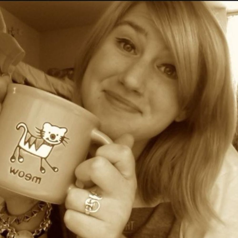 Meet your Posher, Abigail